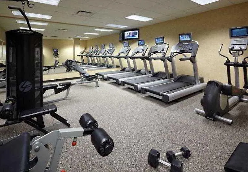 Courtyard By Marriott Montreal Airport Hotel Dorval 4*,  Canada