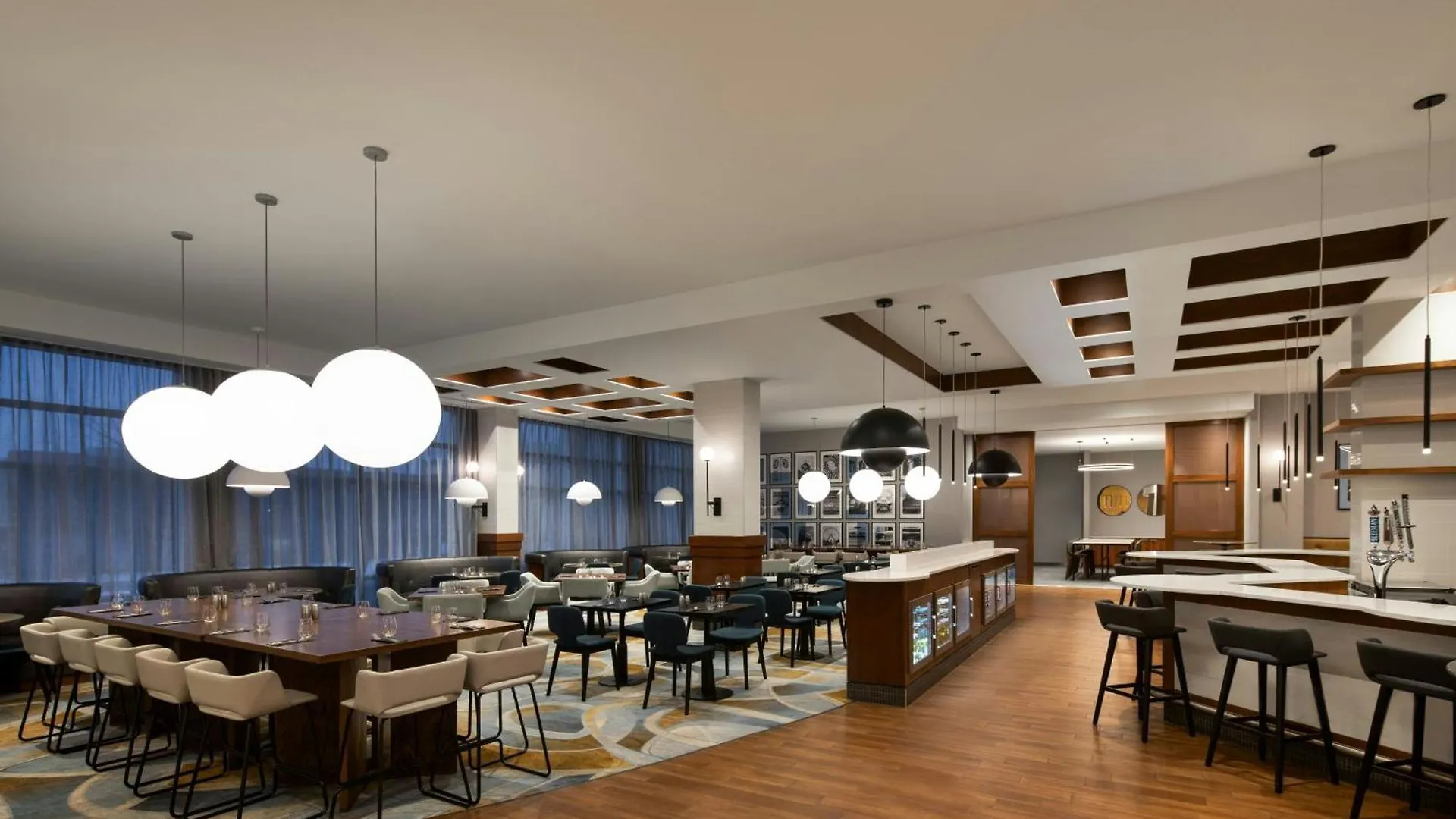 ****  Courtyard By Marriott Montreal Airport Hotel Dorval Canada