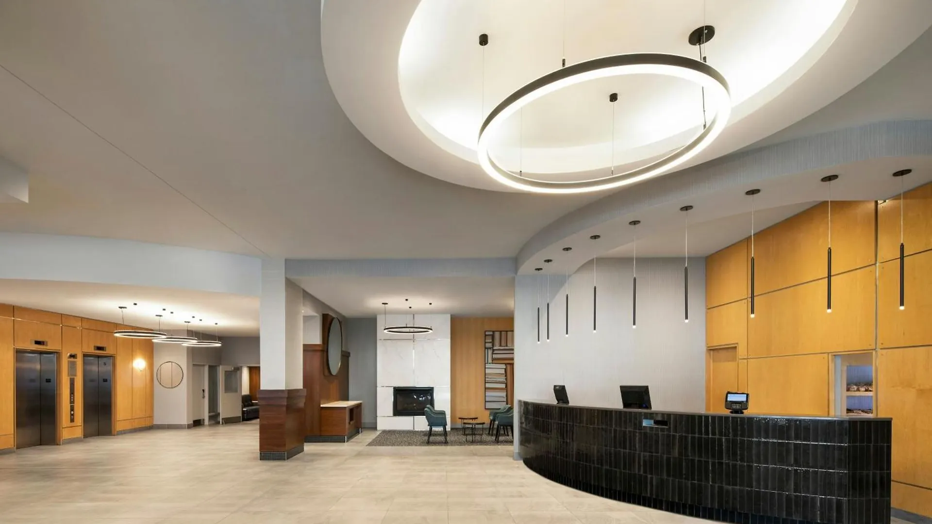 ****  Courtyard By Marriott Montreal Airport Hotel Dorval Canada