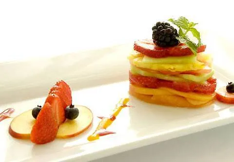 Courtyard By Marriott Montreal Airport Hotel Dorval